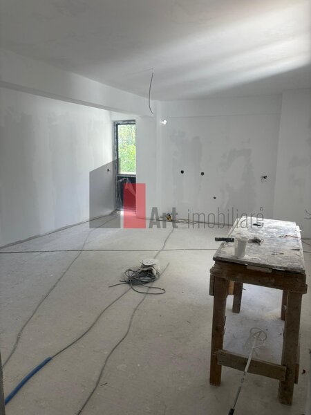 Sector 5 vand apartament 2 camere, bloc nou constructie 2025